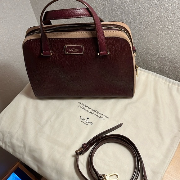 kate spade Handbags - Reserved for @heidienew Authentic Kate Spade New York Mini Felix Cross  Body